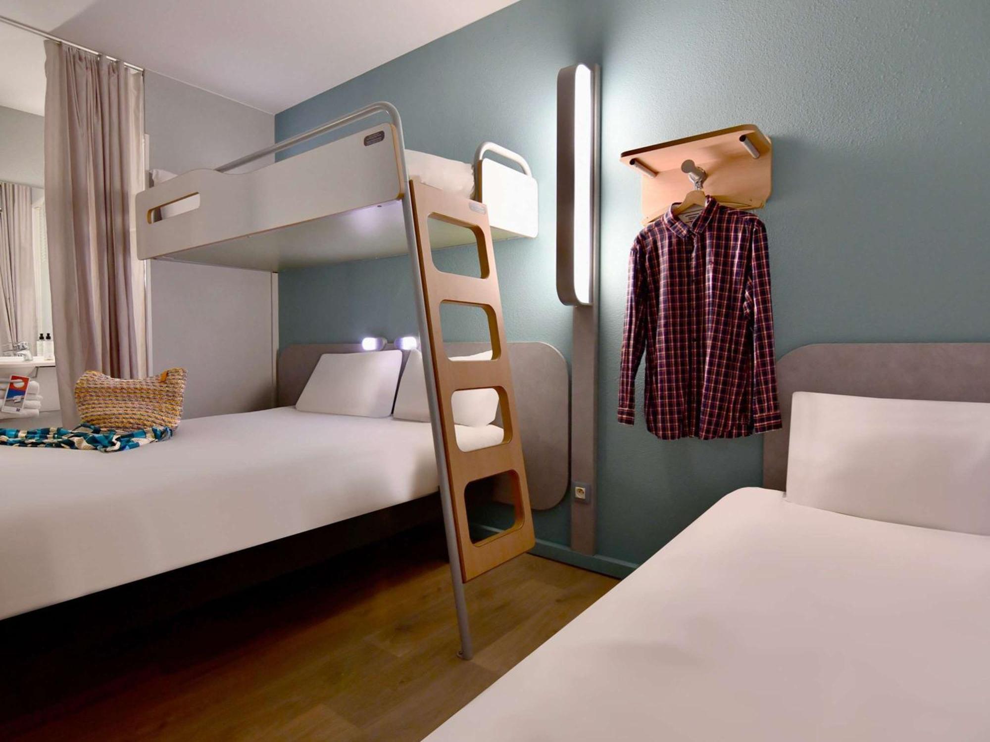 Ibis Budget Cholet Centre Esterno foto