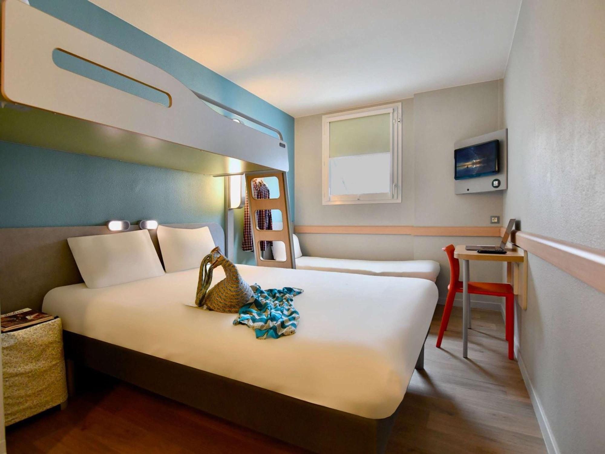 Ibis Budget Cholet Centre Esterno foto