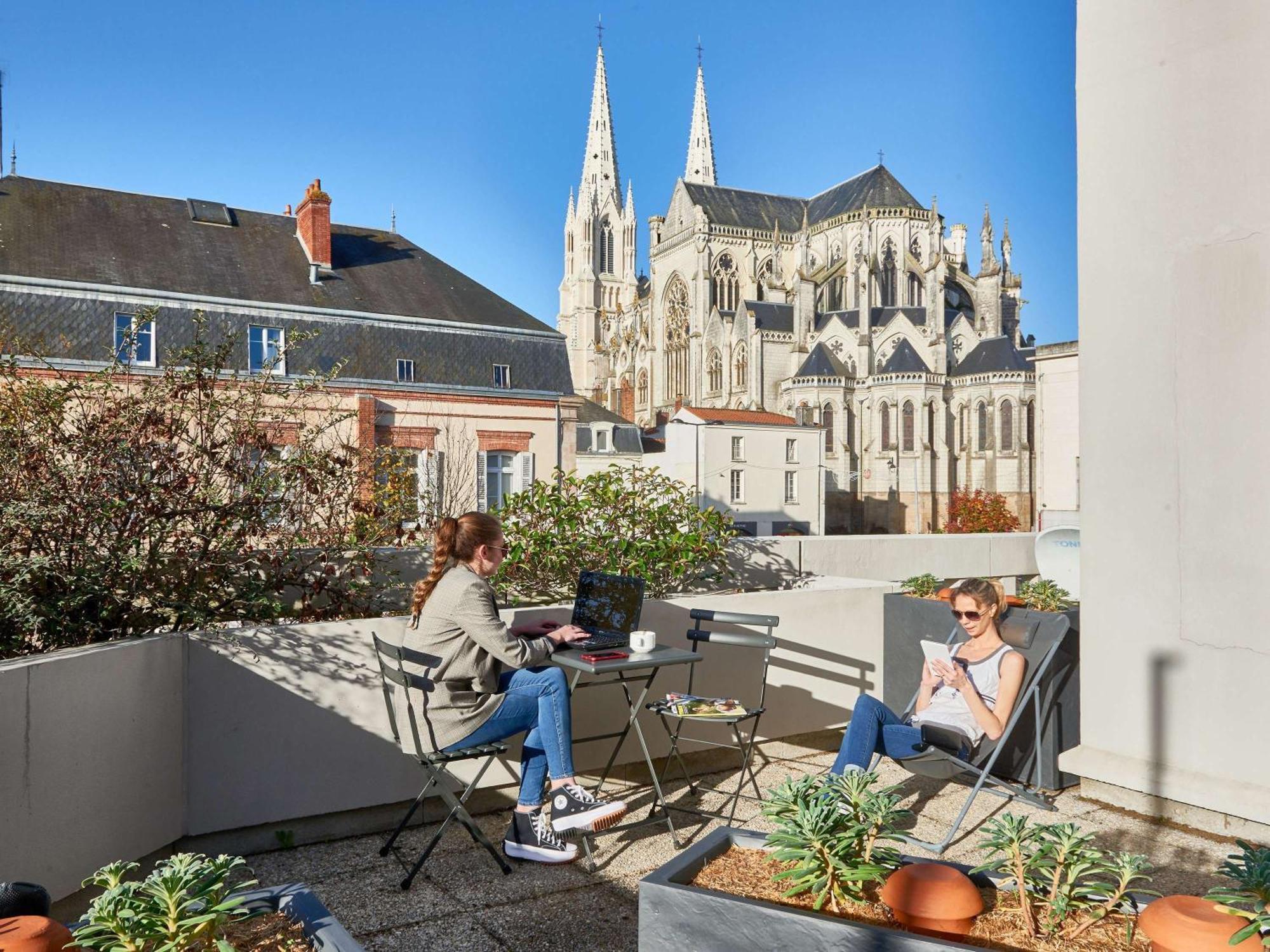 Ibis Budget Cholet Centre Esterno foto